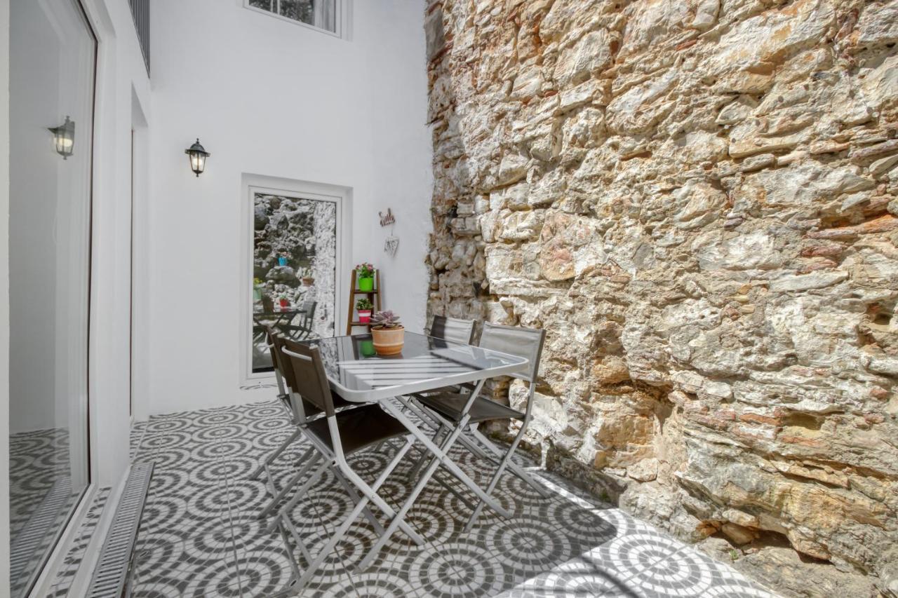 Apartamento 1 Quarto, Com Patio, Em Frente Praia Paço de Arcos Exterior foto